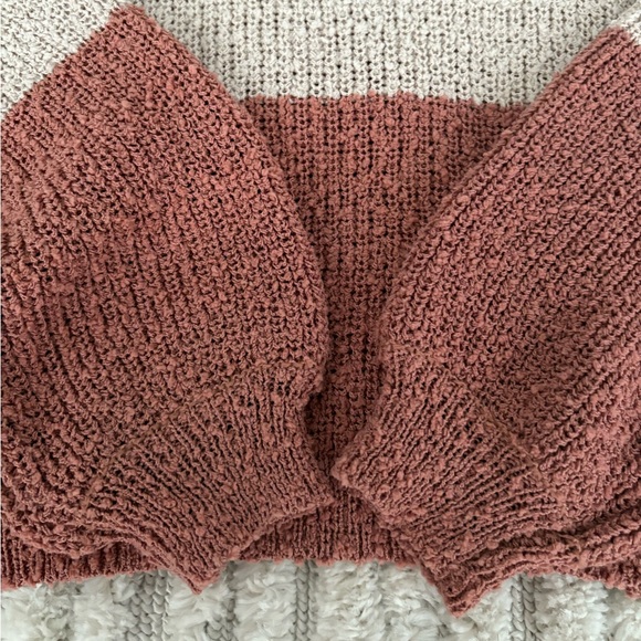 Sweater - Picture 3 of 7